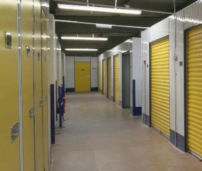 404_self-storage-units-picture-01.jpg